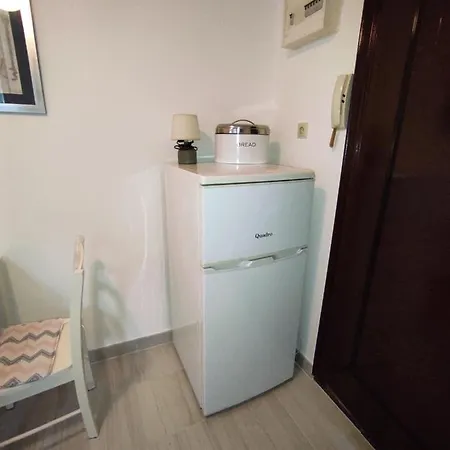 Bellus Apartment-Completely Renovated Split Exterior photo